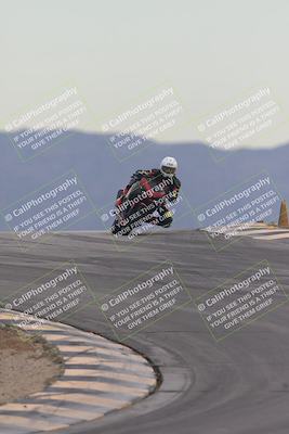 media/Sep-21-2025-Race Pace (Sun) [[98bf33ef95]]/Non Verified/1-Turns 9 and 10 (8am)/
